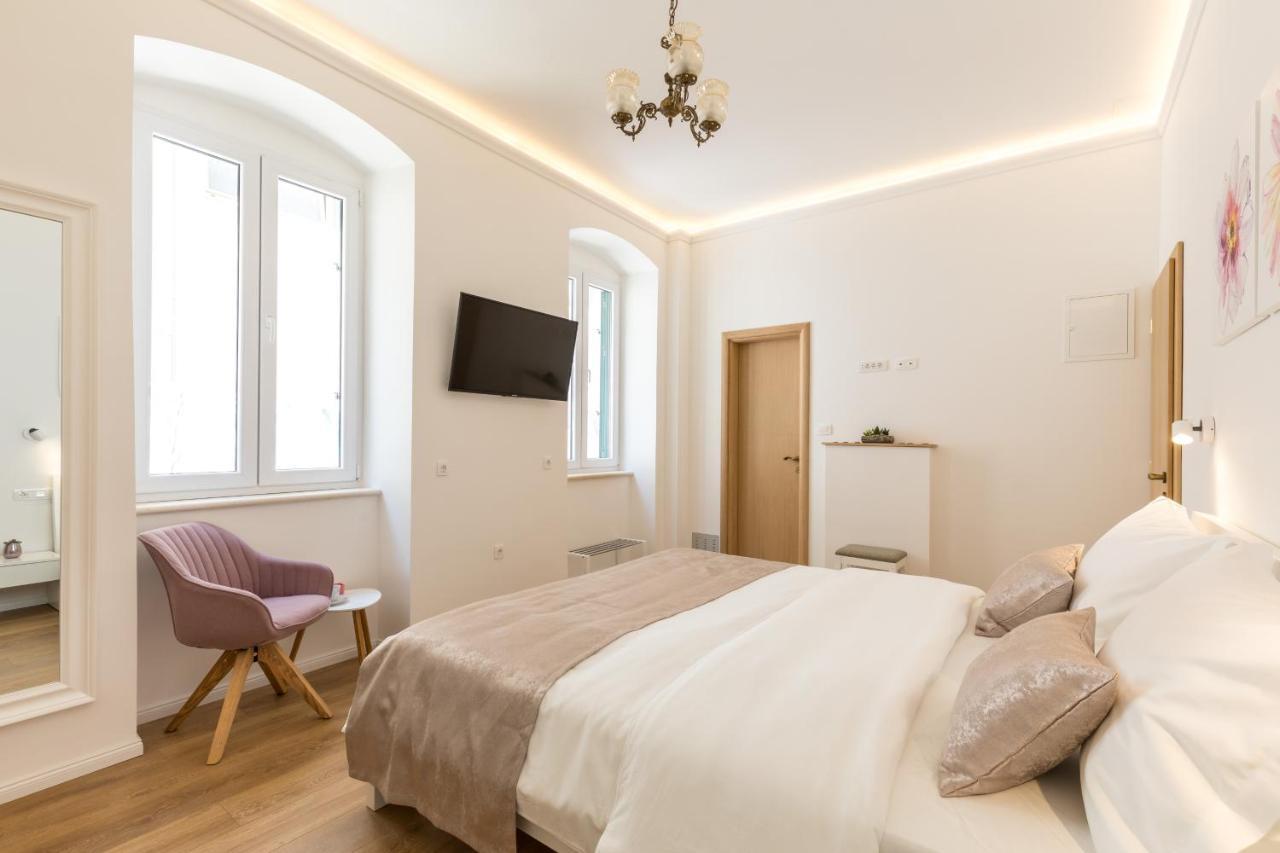 Maniva Old Town Luxury Rooms - Prime Spot By Riva Promenade 스플리트 외부 사진